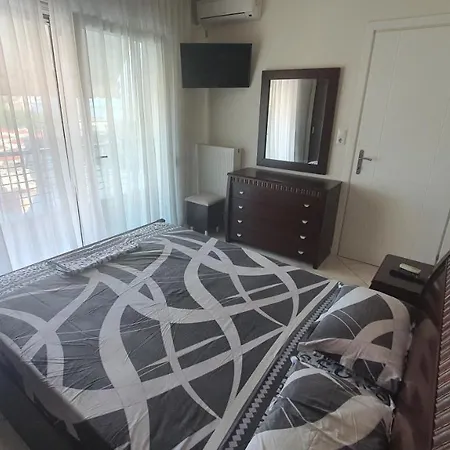 Christos House-- Comfortable Apartment With Great View And Private Parking ! Kavala Buitenkant foto